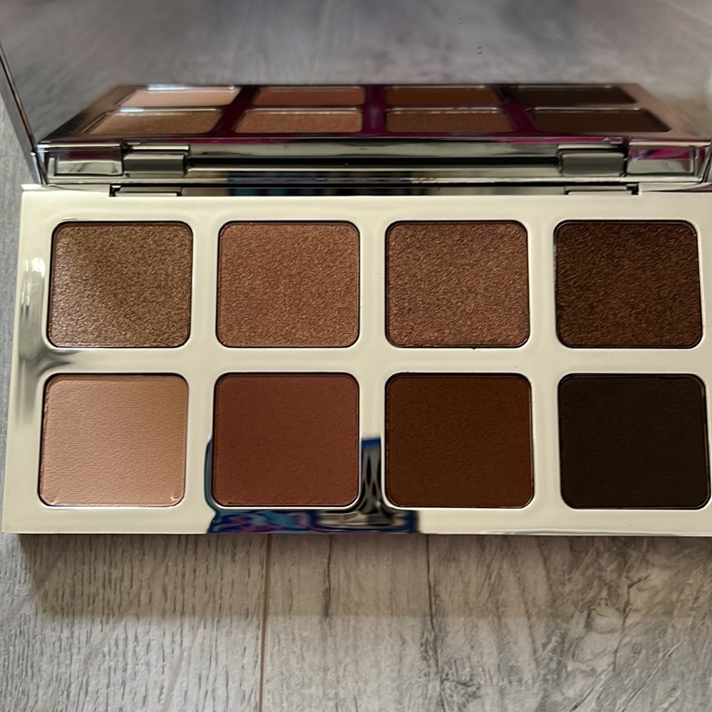 II Mackiage color boss master palette new in box